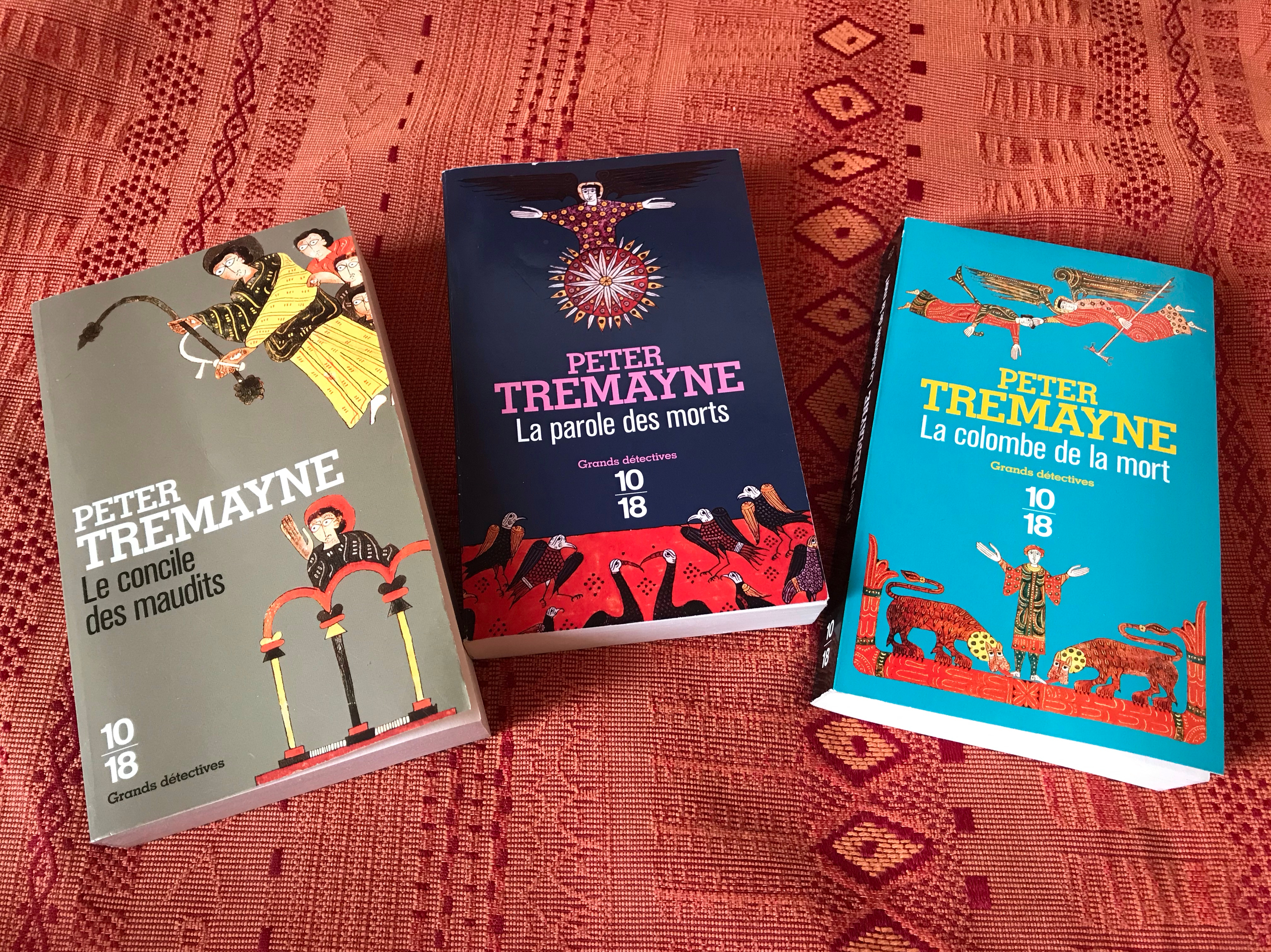 Livres de Peter Tremayne.jpg
